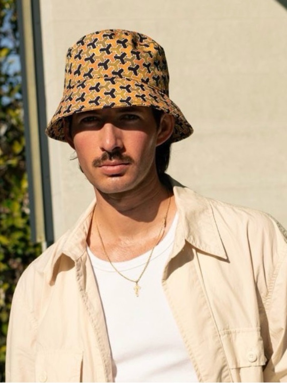 Banana Republic The White Lotus Canvas Bucket Hat Orange & Black